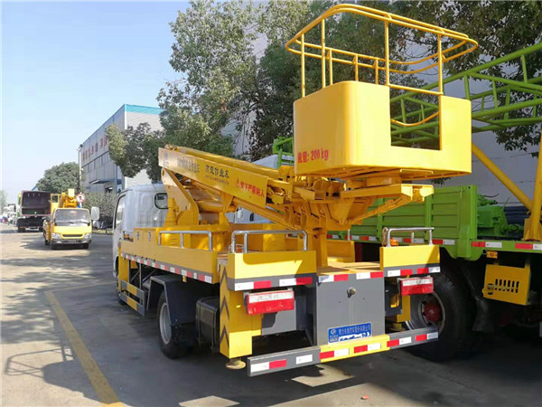 東風國六18米伸縮臂高空作業(yè)車-程力直臂高空作業(yè)車 東風國六18米伸縮臂高空作業(yè)車-程力直臂高空作業(yè)車