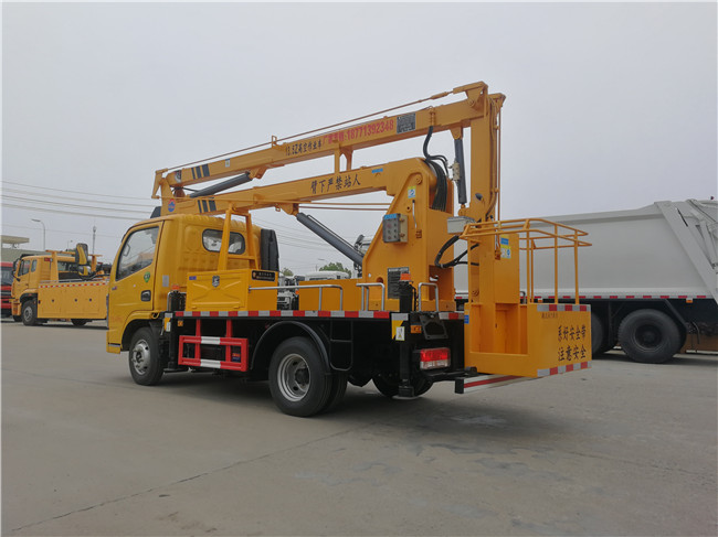 國六東風13.5米曲臂高空作業(yè)車 國六東風13.5米曲臂高空作業(yè)車
