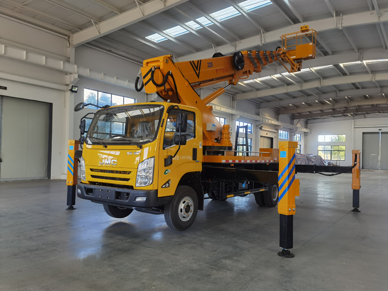 江鈴國(guó)六32米高空作業(yè)車 江鈴國(guó)六32米高空作業(yè)車