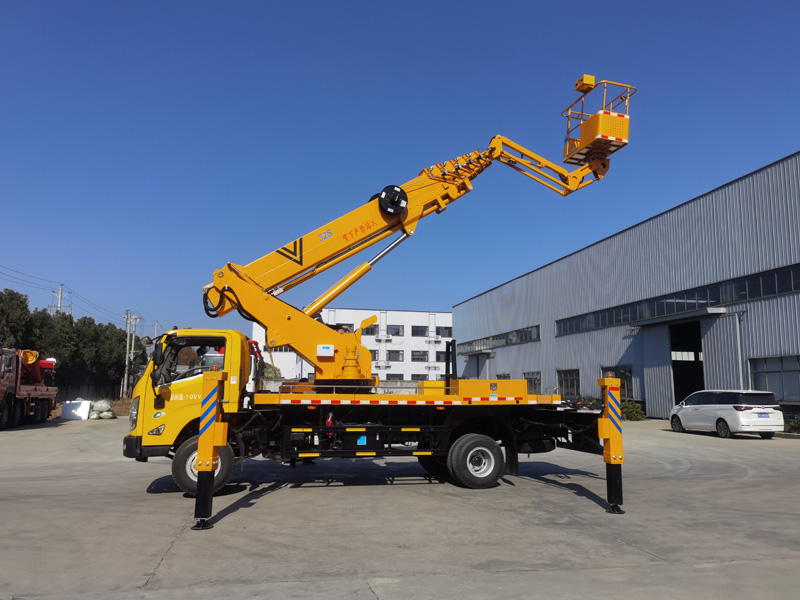 江鈴國(guó)六32米高空作業(yè)車 江鈴國(guó)六32米高空作業(yè)車