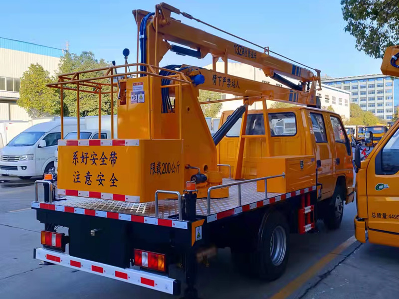 江鈴順達 13米高空作業(yè)車 江鈴順達 13米高空作業(yè)車