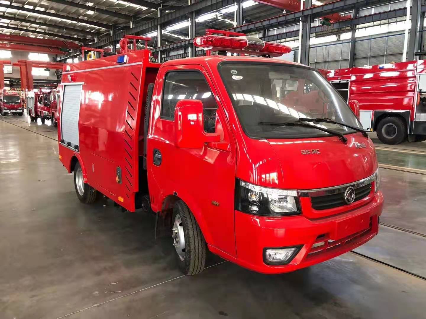 東風(fēng)途逸1噸水罐消防車 東風(fēng)途逸1噸水罐消防車