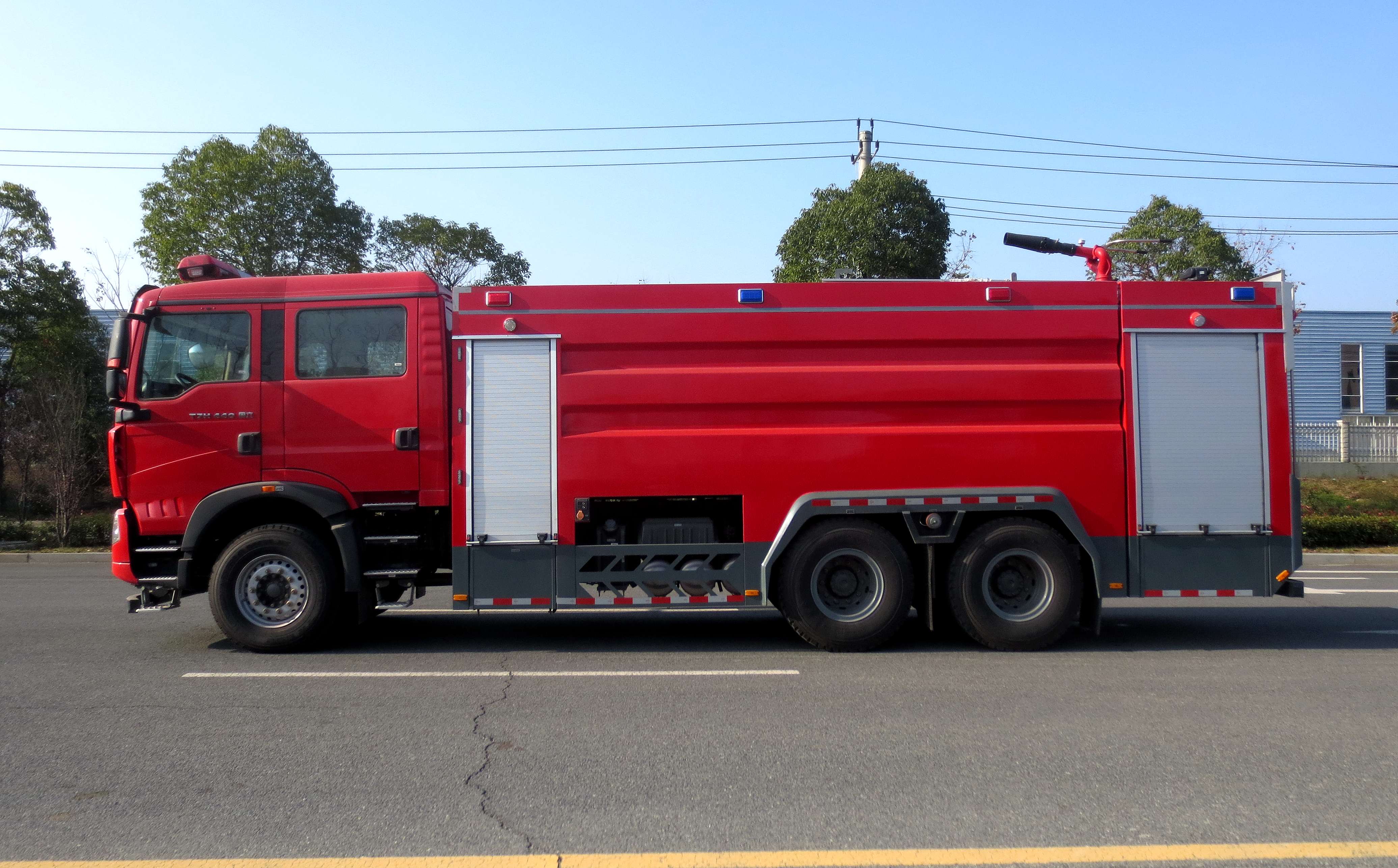 豪沃16噸消防車 豪沃16噸消防車