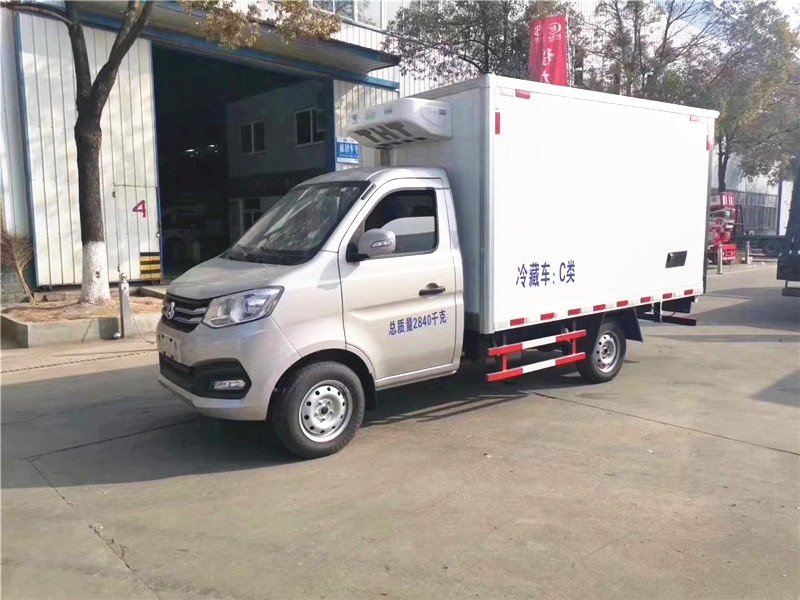 國(guó)六 長(zhǎng)安跨越王3米冷藏車 國(guó)六 長(zhǎng)安跨越王3米冷藏車