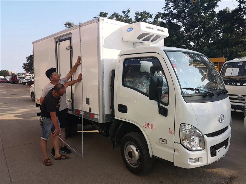 國六 躍進(jìn)小福星3.26米冷藏車 國六 躍進(jìn)小福星3.26米冷藏車