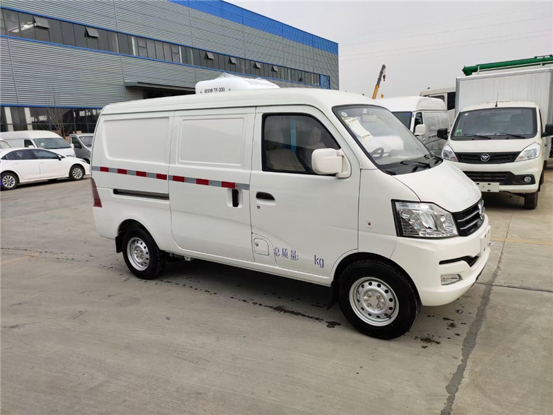 國六 重慶長安V3面包冷藏車 國六 重慶長安V3面包冷藏車