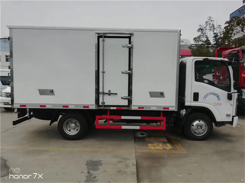 國六 慶鈴五十鈴KV100藍(lán)牌冷藏車 國六 慶鈴五十鈴KV100藍(lán)牌冷藏車