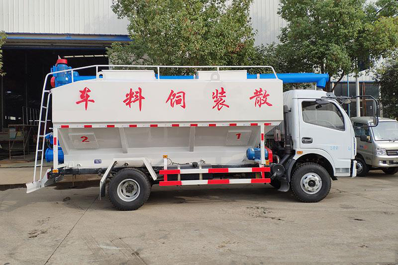東風(fēng)多利卡散裝飼料運(yùn)輸車 東風(fēng)多利卡散裝飼料運(yùn)輸車
