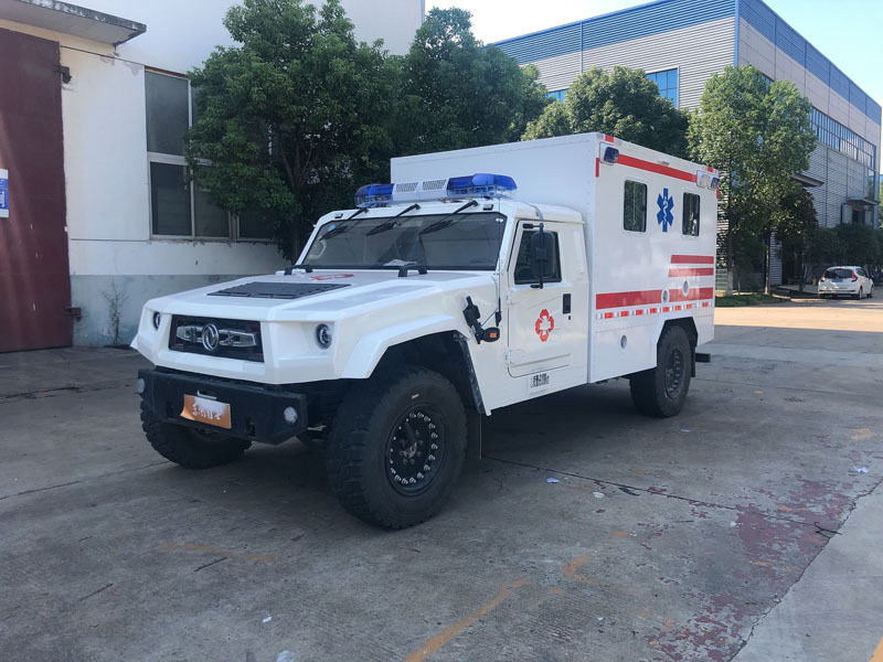 東風(fēng)猛士越野型救護(hù)車(柴油)