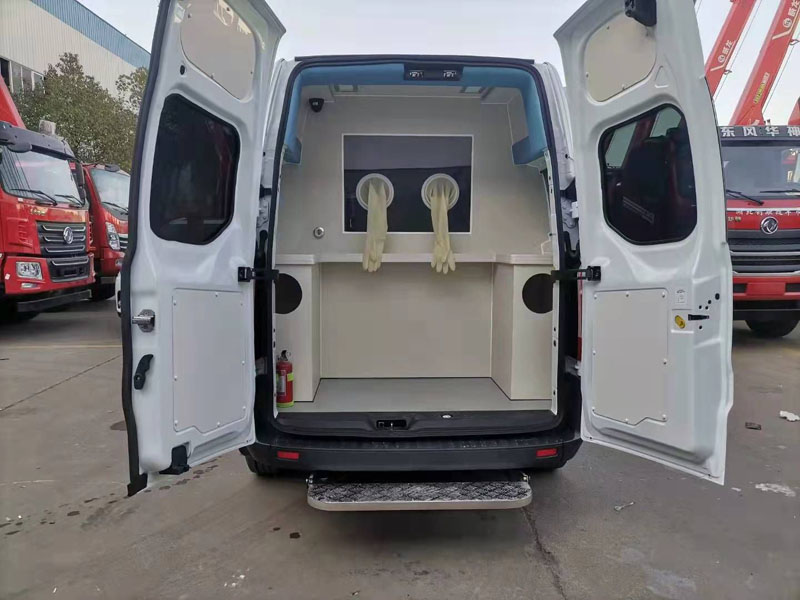 (柴油)福特V362核酸取樣檢測(cè)車 (柴油)福特V362核酸取樣檢測(cè)車