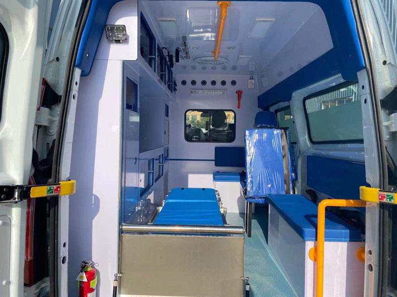 福特汽油V362監(jiān)護(hù)型救護(hù)車(chē) 福特汽油V362監(jiān)護(hù)型救護(hù)車(chē)