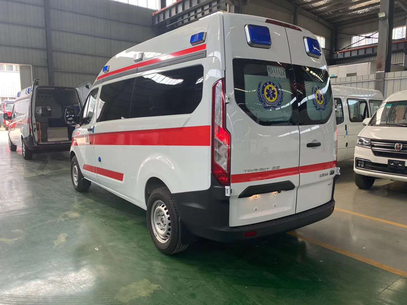 福特汽油V362監(jiān)護(hù)型救護(hù)車(chē) 福特汽油V362監(jiān)護(hù)型救護(hù)車(chē)