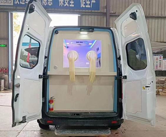 汽油核酸檢測采樣車-三窗口 汽油核酸檢測采樣車-三窗口