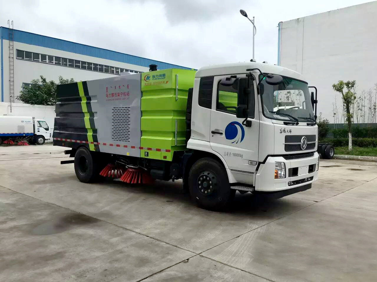 國(guó)六4方水 8方塵東風(fēng)天錦 掃路車 國(guó)六4方水 8方塵東風(fēng)天錦 掃路車