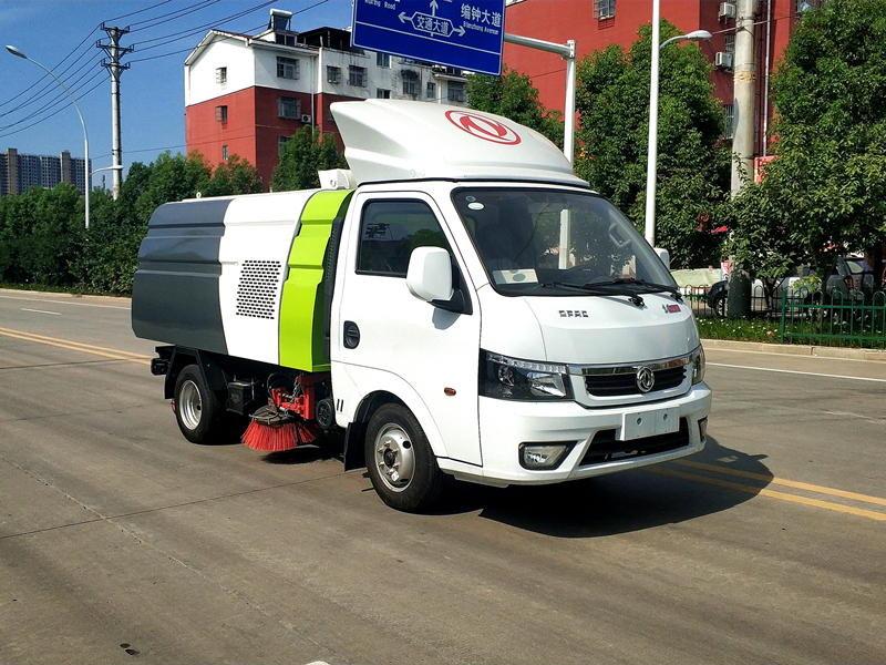 東風(fēng)途逸掃路車國VI藍牌汽油機 東風(fēng)途逸掃路車國VI藍牌汽油機