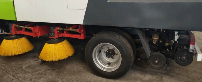 東風(fēng)途逸掃路車國VI藍牌汽油機 東風(fēng)途逸掃路車國VI藍牌汽油機