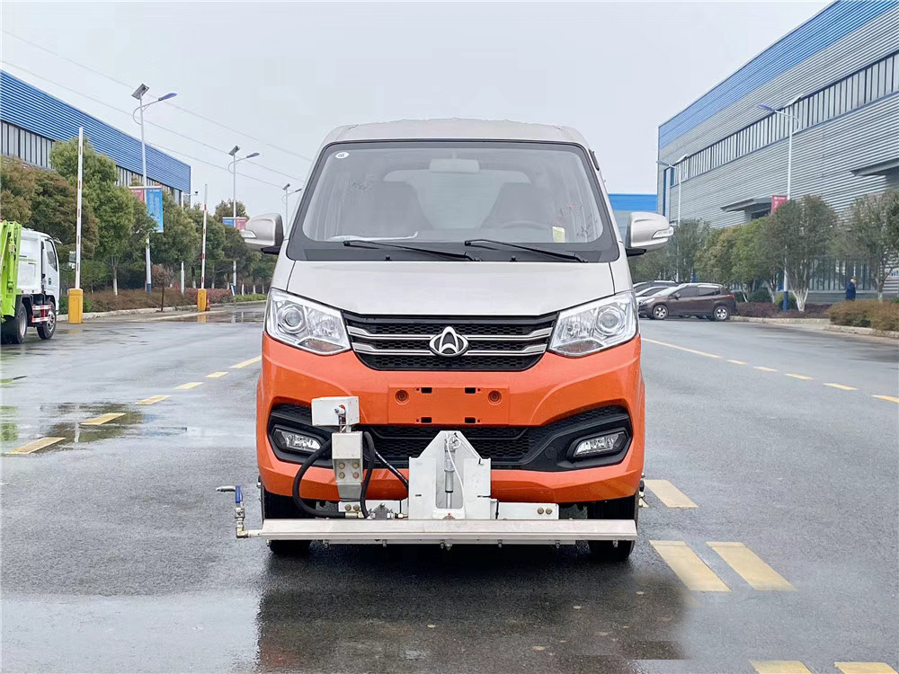 國(guó)六1.5立方 藍(lán)牌長(zhǎng)安 路面清洗車(chē) 國(guó)六1.5立方 藍(lán)牌長(zhǎng)安 路面清洗車(chē)