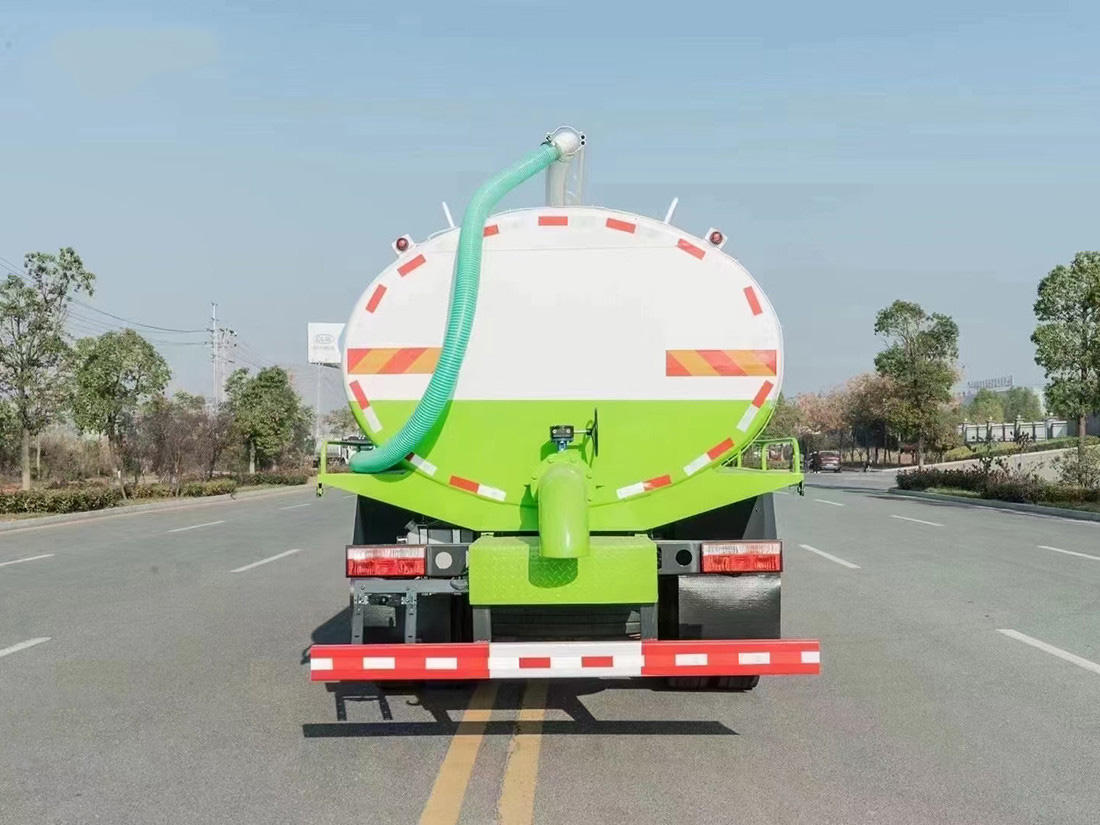 東風(fēng)D9吸糞車12方 東風(fēng)D9吸糞車12方