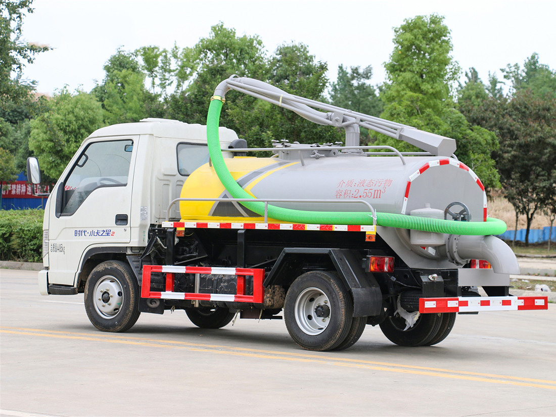 福田小卡之星3噸吸糞車(chē) 福田小卡之星3噸吸糞車(chē)