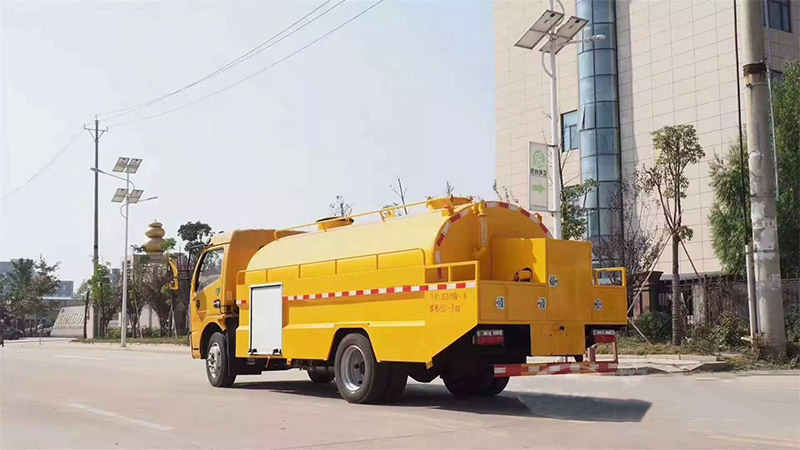 國(guó)六東風(fēng)凱普特高壓清洗車(chē) 國(guó)六東風(fēng)凱普特高壓清洗車(chē)