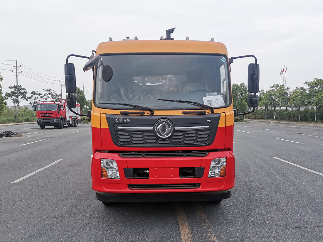 東風(fēng)天龍后雙橋23方清洗吸污車 東風(fēng)天龍后雙橋23方清洗吸污車