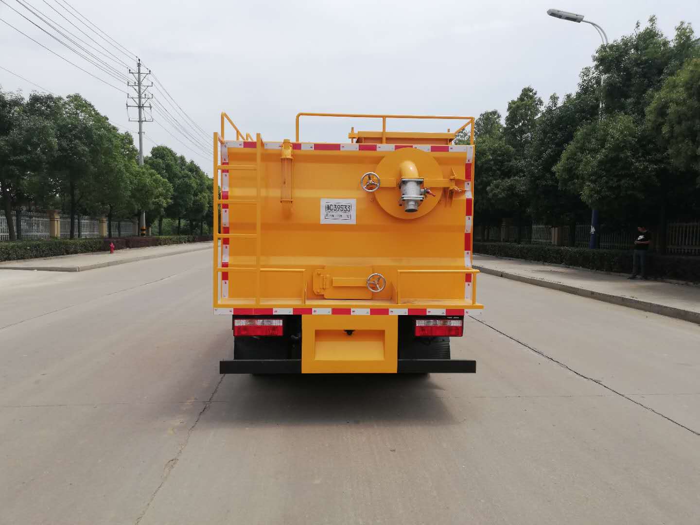 東風(fēng)新款污水處理車 東風(fēng)新款污水處理車