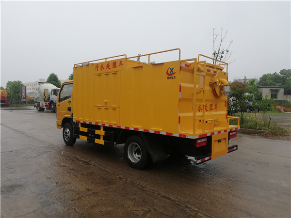 國(guó)六東風(fēng)3308軸距污水處理車(chē)介紹 國(guó)六東風(fēng)3308軸距污水處理車(chē)介紹