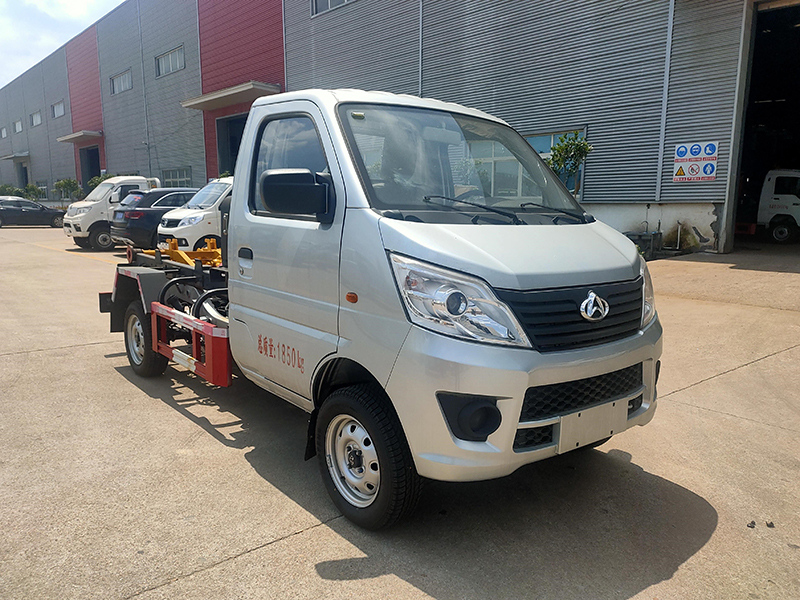 長安2750勾臂垃圾車 長安2750勾臂垃圾車