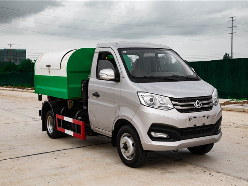 長(zhǎng)安2990勾臂垃圾車(chē) 長(zhǎng)安2990勾臂垃圾車(chē)