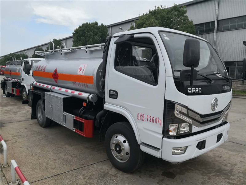 東風(fēng)多利卡4.5方國六加油車 東風(fēng)多利卡4.5方國六加油車