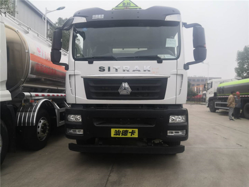 國六30.4方鋁合金油罐車-31方油罐車可裝26噸 國六30.4方鋁合金油罐車-31方油罐車可裝26噸