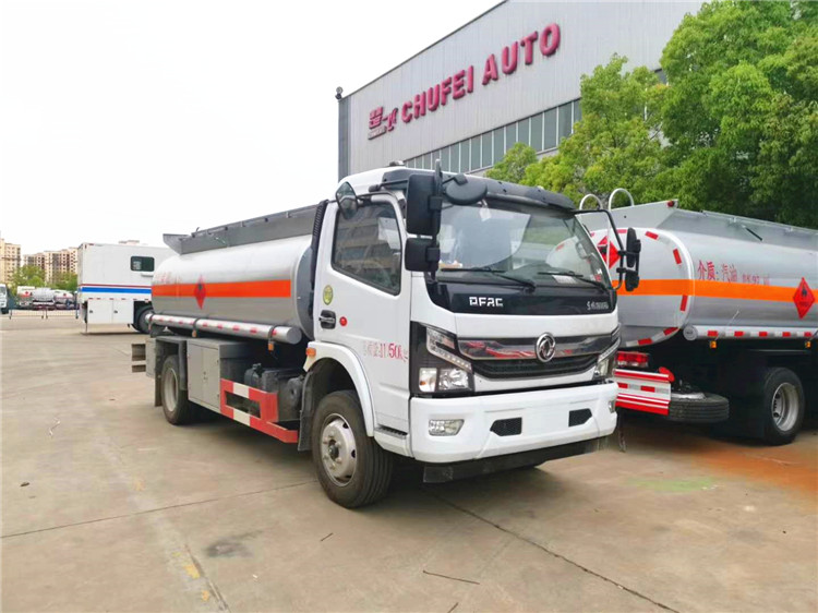東風(fēng)多利卡國六6噸8噸加油車 東風(fēng)多利卡國六6噸8噸加油車