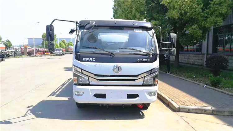 東風(fēng)多利卡國六6噸8噸加油車 東風(fēng)多利卡國六6噸8噸加油車