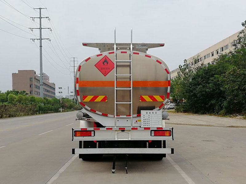 柳汽24.7方鋁合金運(yùn)油車 柳汽24.7方鋁合金運(yùn)油車