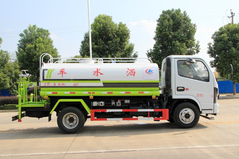 國六東風(fēng)小多利卡 5噸 灑水車 國六東風(fēng)小多利卡 5噸 灑水車