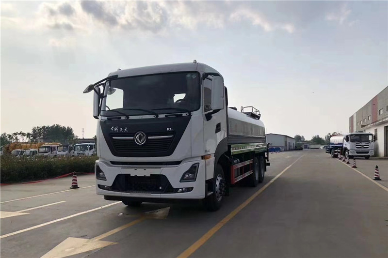東風天龍后八輪20噸噴霧車，國六綠化噴灑車