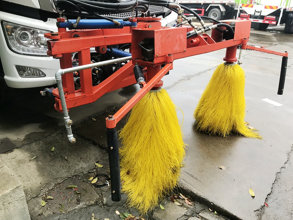 福田歐馬可霧炮車(chē)國(guó)六10立方/50-100米霧炮 福田歐馬可霧炮車(chē)國(guó)六10立方/50-100米霧炮