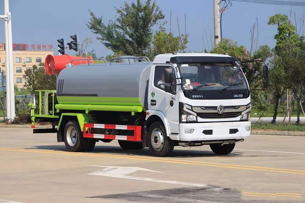 國六8方東風(fēng)D7 霧炮車30米 國六8方東風(fēng)D7 霧炮車30米