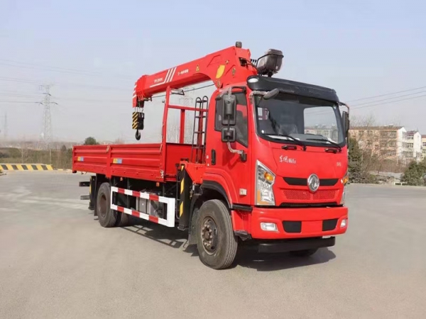 東風(fēng)暢行D1單橋國(guó)六隨車吊 東風(fēng)暢行D1單橋國(guó)六隨車吊