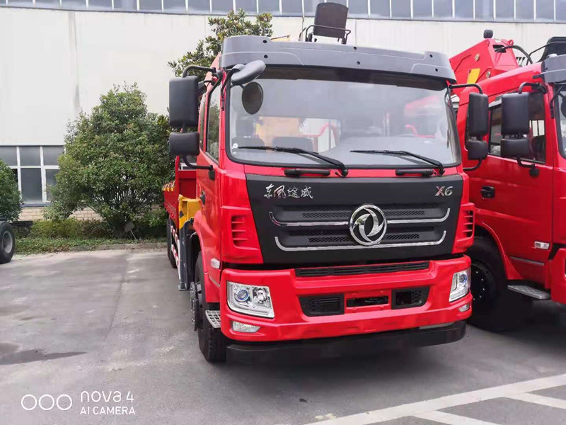 國六東風(fēng)途威X6后雙橋新款隨車吊 國六東風(fēng)途威X6后雙橋新款隨車吊