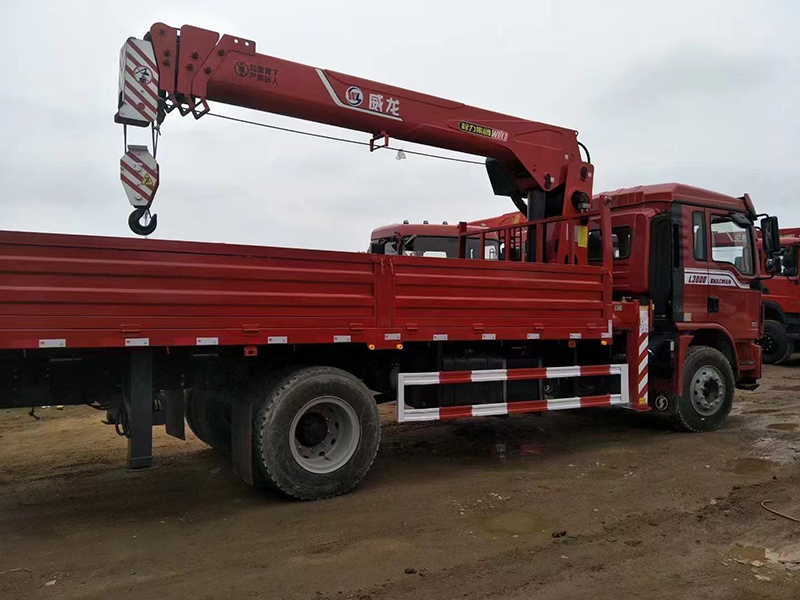 PFT5186JSQD6A陜汽德龍單橋隨車(chē)吊 PFT5186JSQD6A陜汽德龍單橋隨車(chē)吊