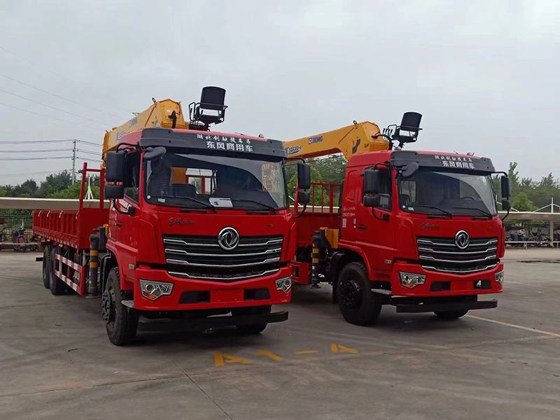 DFV5243JSQGP6D東風(fēng)暢行D3L后八輪隨車吊 DFV5243JSQGP6D東風(fēng)暢行D3L后八輪隨車吊