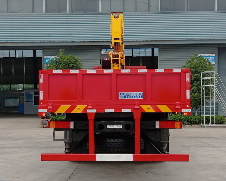 程力威牌CLW5259JSQ6SZ型隨車起重運(yùn)輸車 程力威牌CLW5259JSQ6SZ型隨車起重運(yùn)輸車