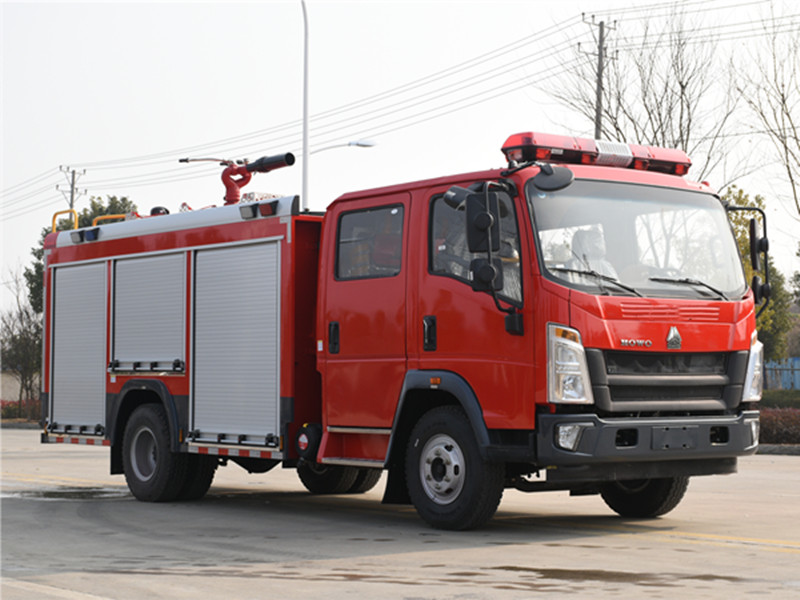 重汽輕卡4噸泡沫消防車(chē) 重汽輕卡4噸泡沫消防車(chē)