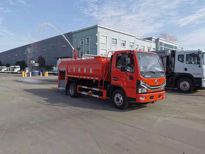 東風(fēng)4.0噸消防灑水車 東風(fēng)4.0噸消防灑水車