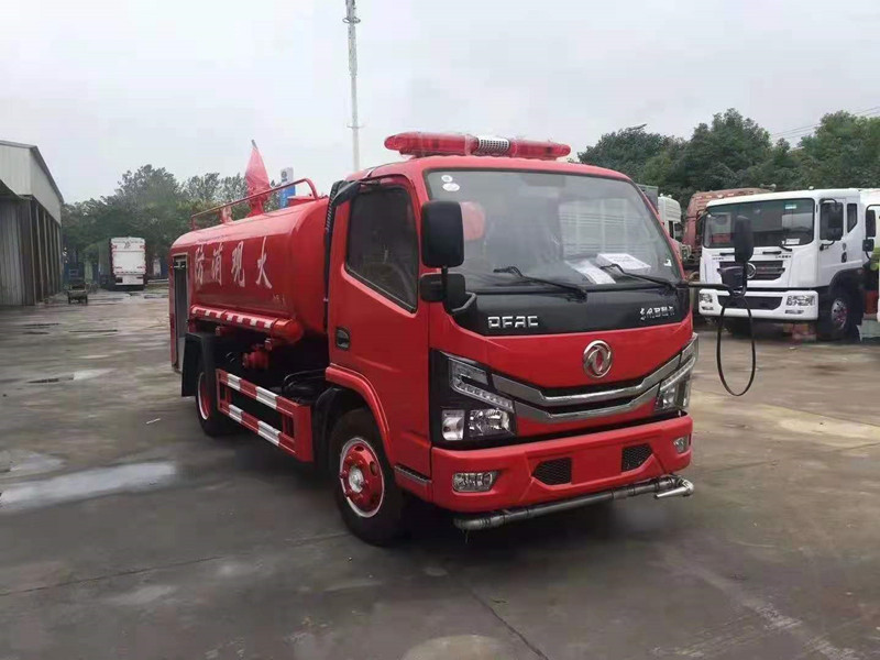東風(fēng)4.0噸消防灑水車 東風(fēng)4.0噸消防灑水車