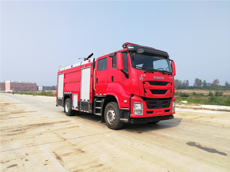 五十鈴6噸水罐消防車 五十鈴6噸水罐消防車